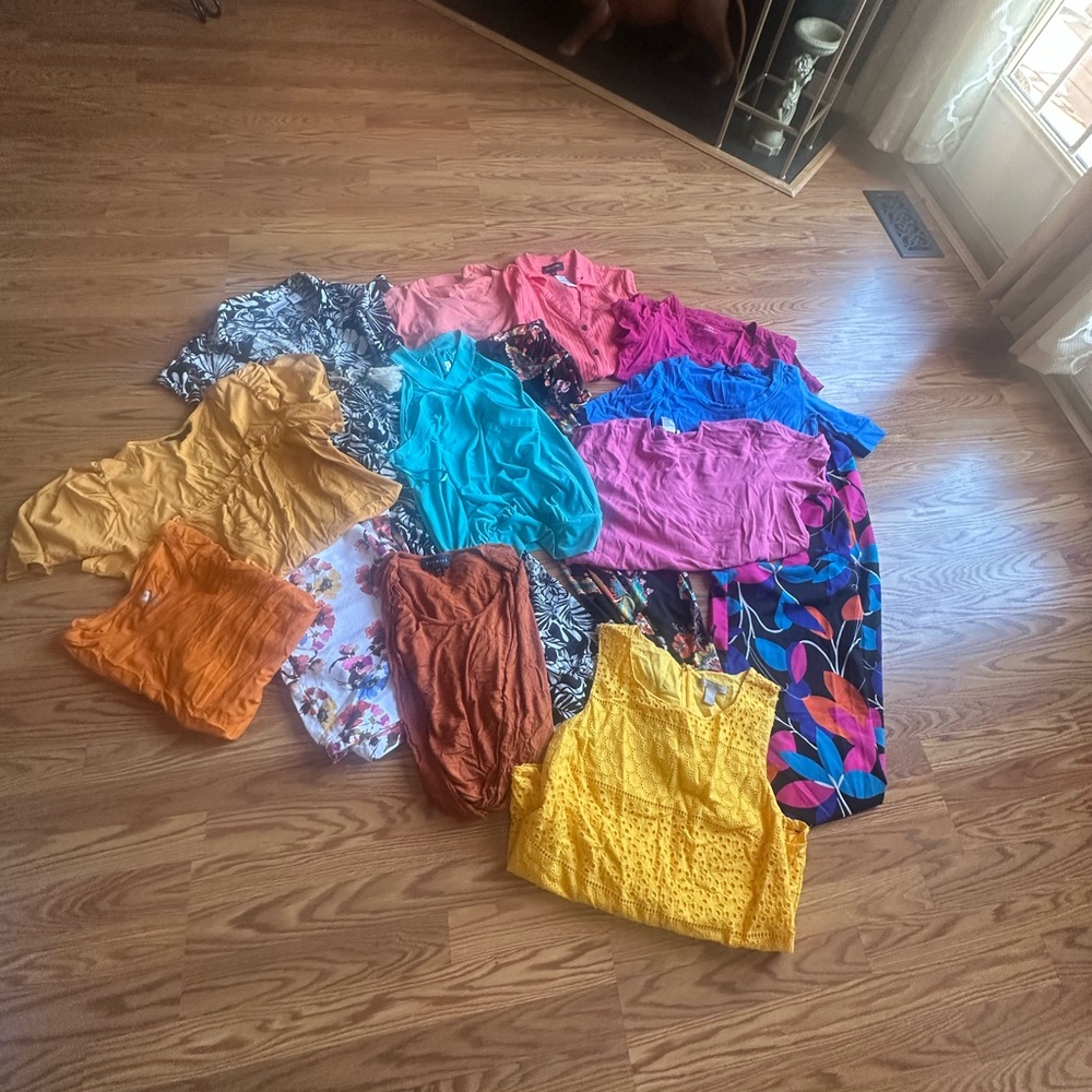 Colorful Women's Vacation Ready Bundle - Yellow, Pink, Blue, Orange, Teal Lot 15
